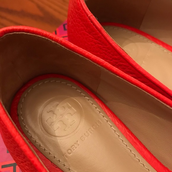 Tory Burch Claire Ballet Flats - Picture 6 of 10